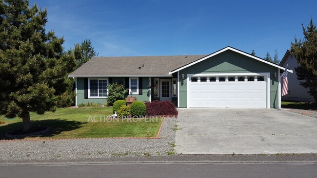 Building Photo - 2+ bed, 2 bath home in Sun Meadows, Sequim