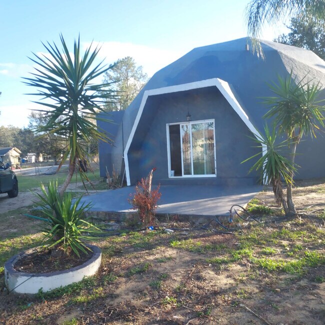 Foto del edificio - 1108 Rhodes Rd N