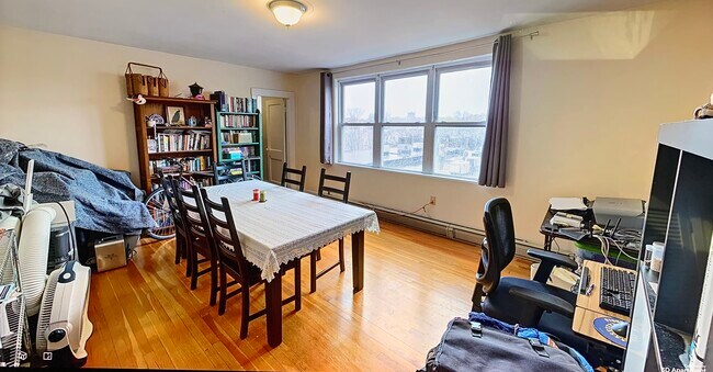 Foto del edificio - 402 Highland Ave