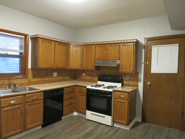 Building Photo - 4310 N Francisco Ave