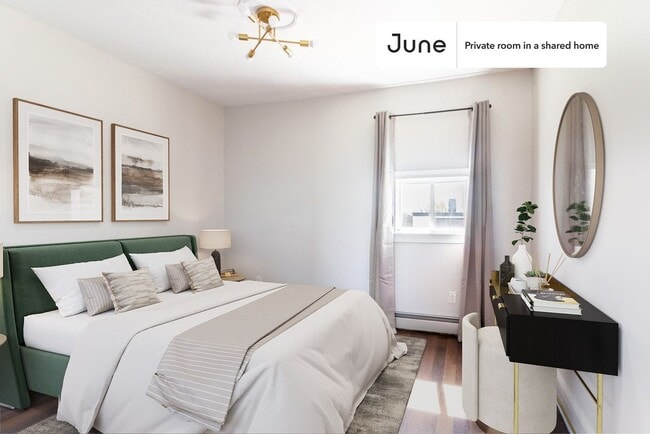 Room in Shared 4 bed/1.5 bath home - Room in Shared 4 bed/1.5 bath home