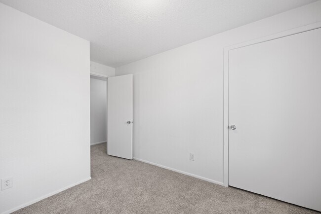 Foto del edificio - 18 Ash Ct