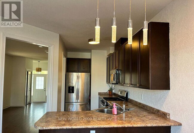 Building Photo - 4718 Centretown Way