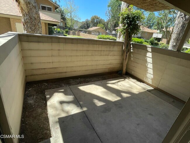 Building Photo - 4569 Alamo St