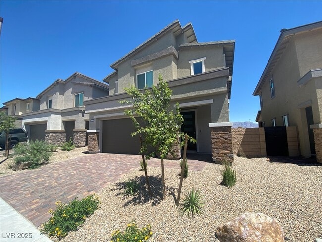 Building Photo - 8846 Sasquatch Run Ave