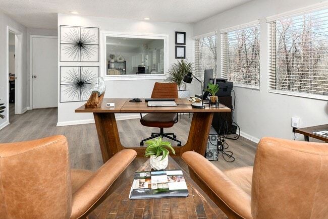 Interior Photo - Legend Oaks Gated Community