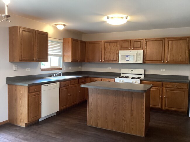 Foto del edificio - 27450 W Fawn Lake Ct