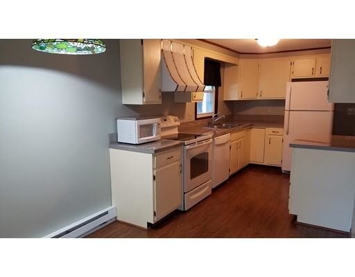 Building Photo - 54 Maplewood Ave