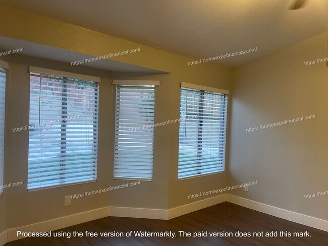 Building Photo - Nice Home For Rent