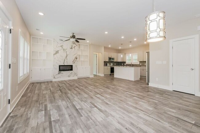 Foto del edificio - 463 Valley Hill Rd SE