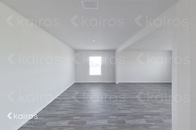 Foto del edificio - 1835 Nelson Rd N