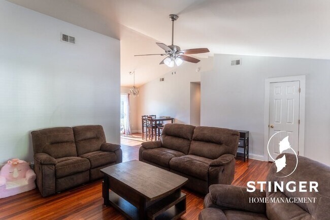 Foto del edificio - 46 Spearmint Cir