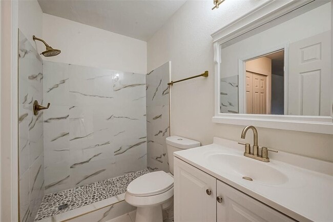 Building Photo - 12632 Newbrook Dr