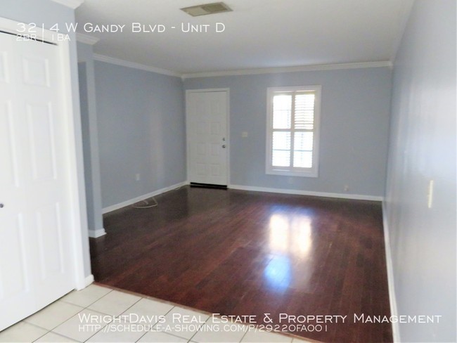 Foto del edificio - 3214 W Gandy Blvd