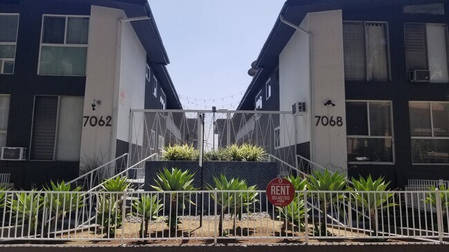 Foto del edificio - 7062 Lanewood Ave