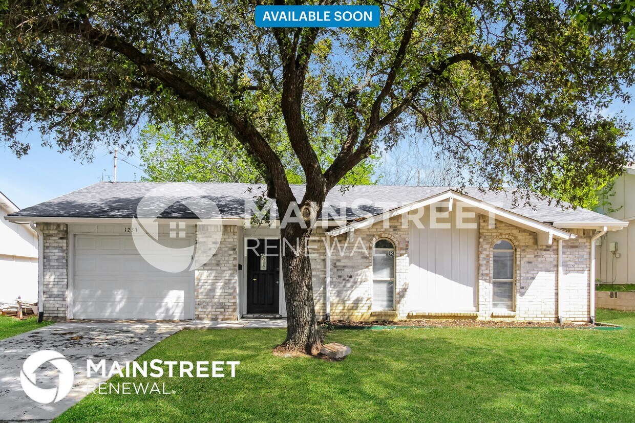 Foto principal - 1237 Hillwood Dr