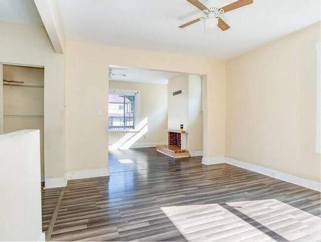 Foto del edificio - 4BD/2BA Home for Rent in Aliquippa PA