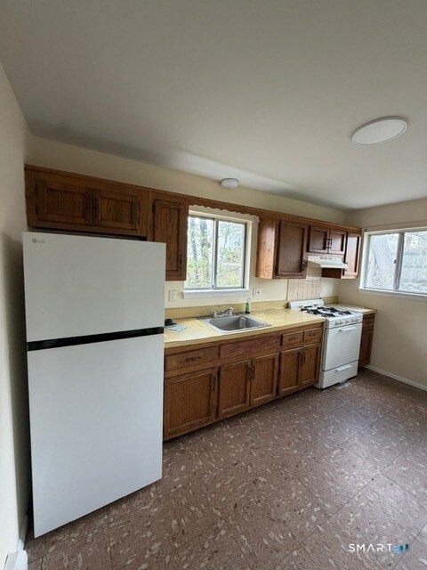 Foto del edificio - 53 1/2 Glenwood Ave