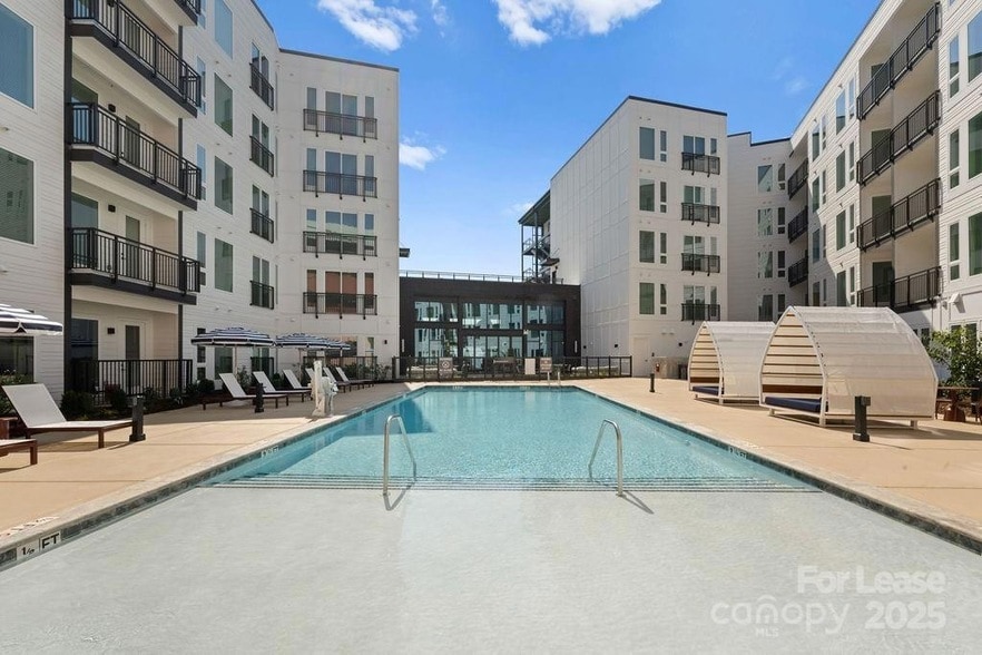 Foto principal - 4101 Raleigh St