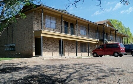 Primary Photo - Glenwood II