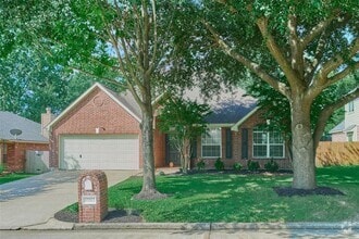 Building Photo - 13313 Enchanted Way