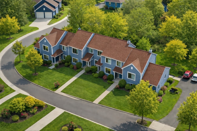 Building Photo - 83 West