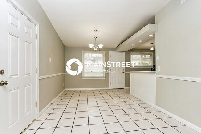 Foto del edificio - 3 Bedroom Pet-Friendly Home in FLORISSANT,...