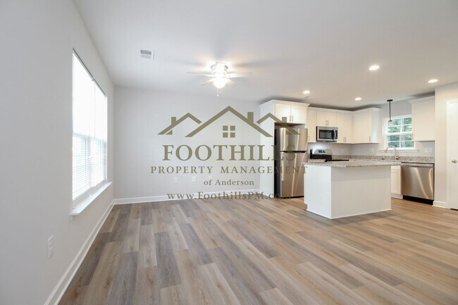 Building Photo - Spacious & Stylish – 4BR Home for Rent in ...