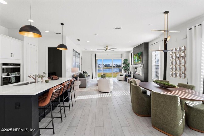 Building Photo - 492 Rum Runner Wy