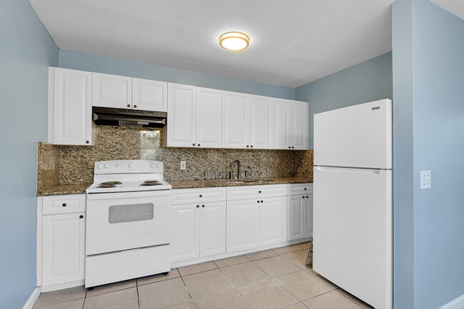 Foto del edificio - 1208 W 32nd St