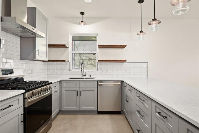 Foto del edificio - 2103 Chestnut Ave