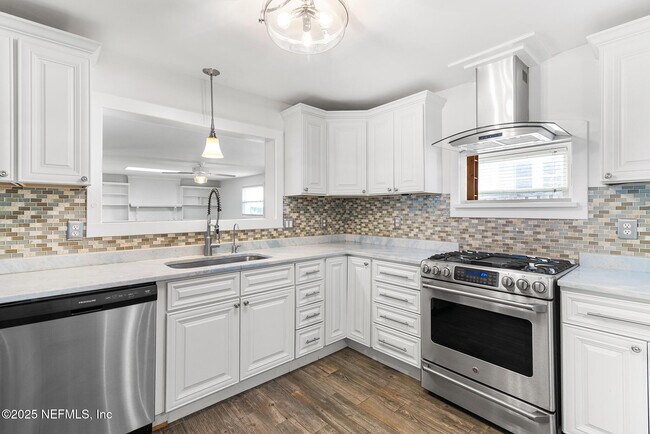 Foto del edificio - 370 10th St