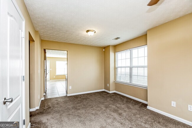 Building Photo - 20 Benjamin Point