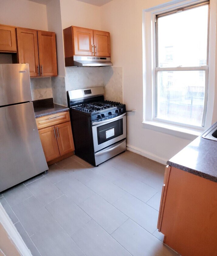 3067 Decatur Ave Unit 1D, The Bronx, NY 10467 Room for Rent in The