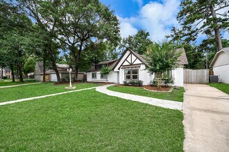 Building Photo - 25511 Many Oak Dr