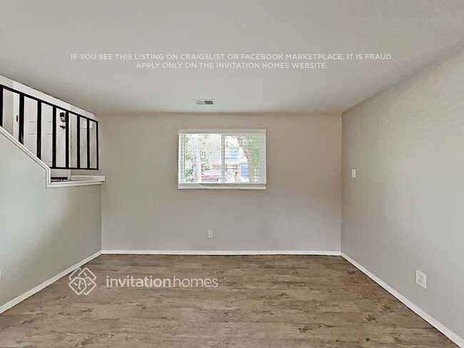 Building Photo - 3761 S Pitkin Ct