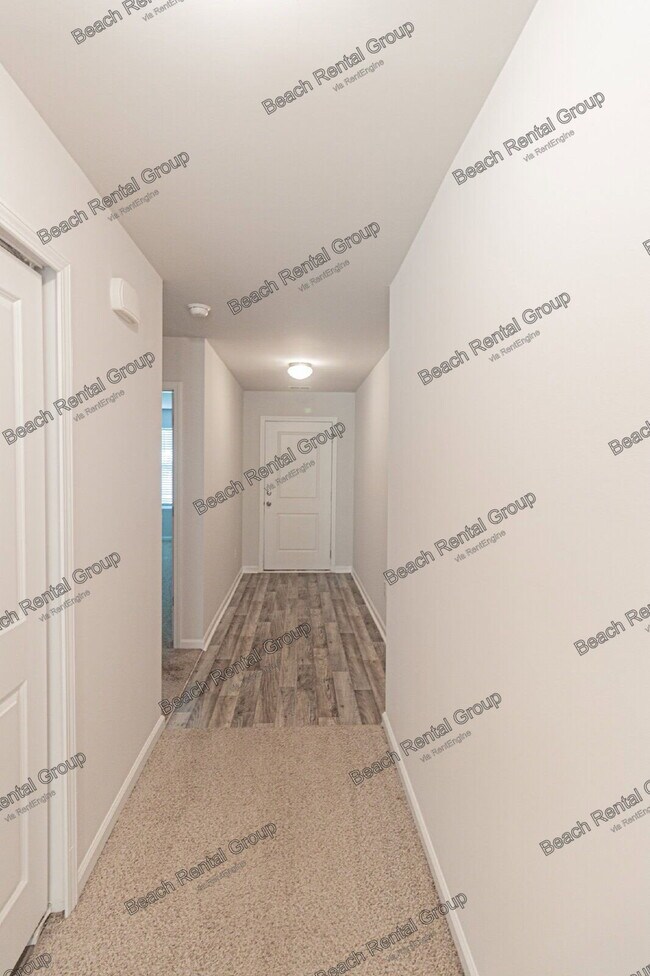 Foto del edificio - 166 Foxford Dr