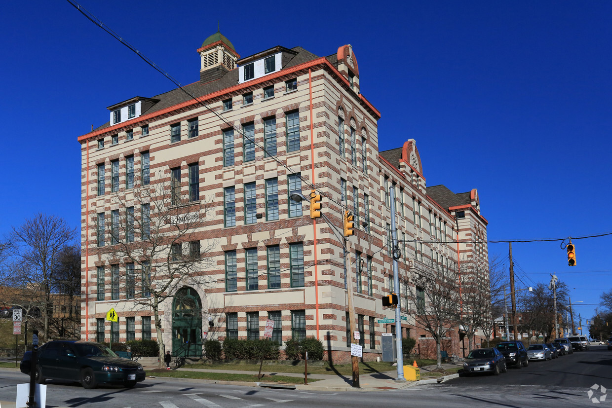 Primary Photo - Alcott Place Apartments