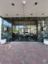 Building Photo - 109 N Main St