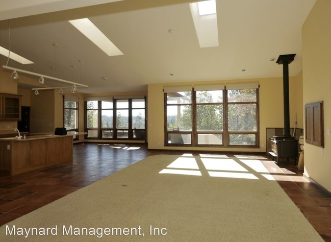 Foto del edificio - 25351 Mountain View Rd