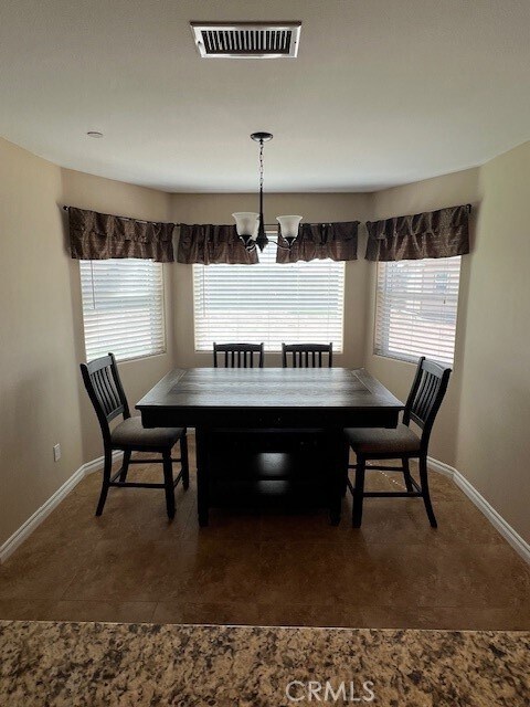 Foto del edificio - 17915 Westlawn St