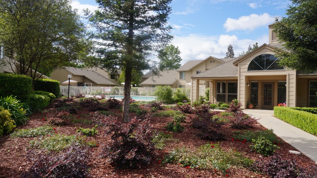 Bridgewood North Apartments in Fresno, CA