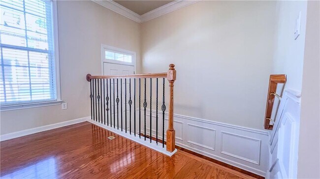 Building Photo - 11065 Brunson Dr