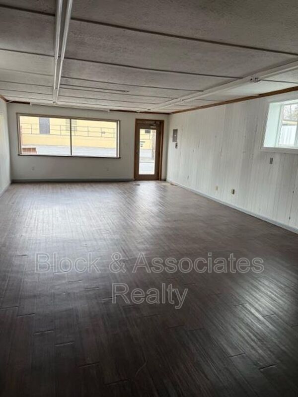 Foto del edificio - 502 Hoover St