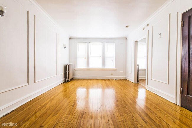 Foto del edificio - 1 br, 1 bath Apartment - 7348 S King Dr