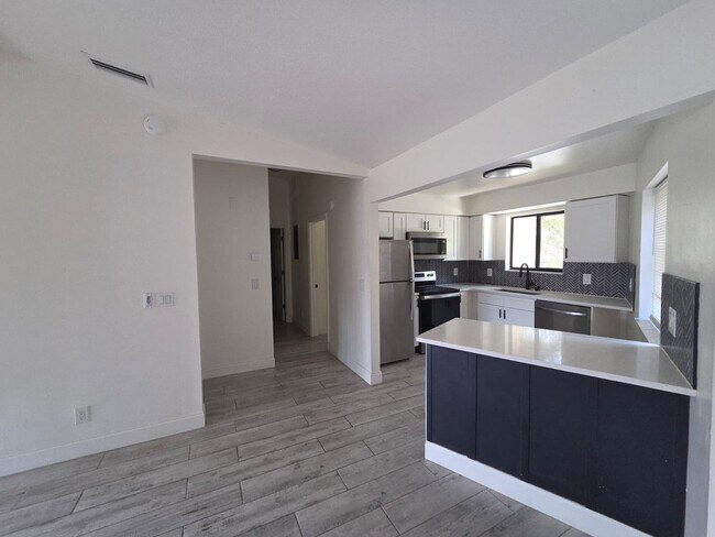 Photo - 1746 Foxhall Cir Townhome