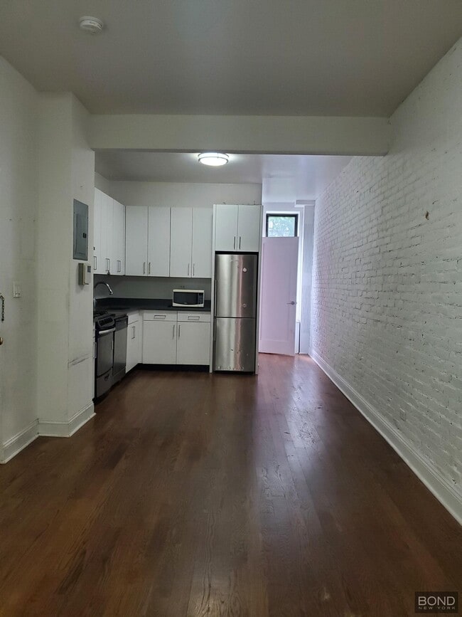 Foto del edificio - 234 E 89th St
