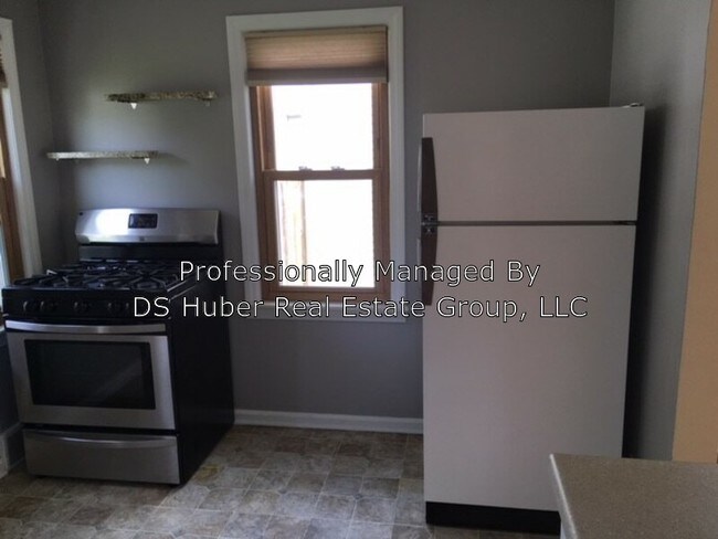 Foto del edificio - 635 Maplehill Ave