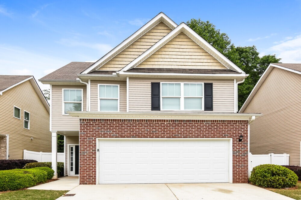 Foto principal - 526 Hill Crest Cir