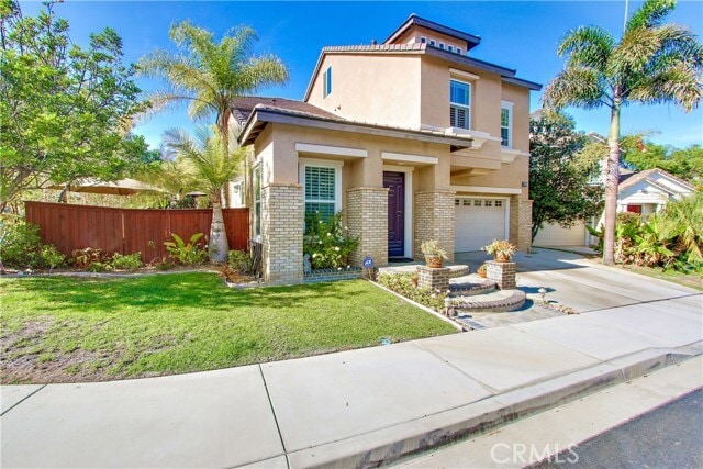 Building Photo - 2901 Llewellyn Dr